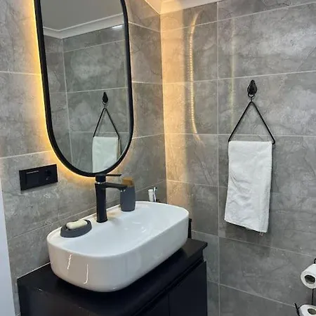 Kale Hanzade ألانيا